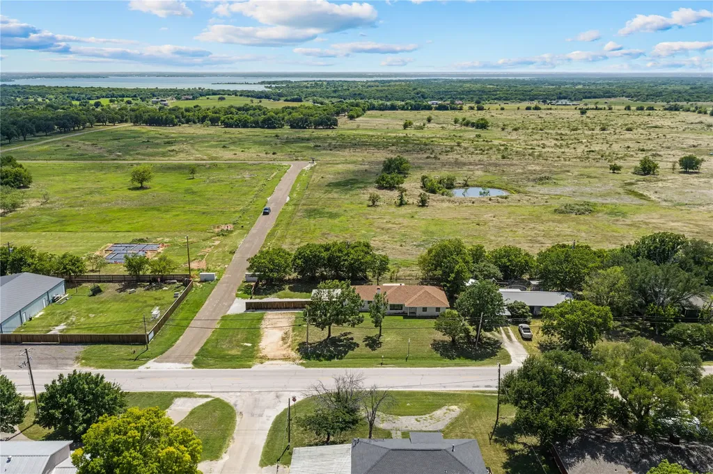 608 S Colorado Street Whitney TX 76692