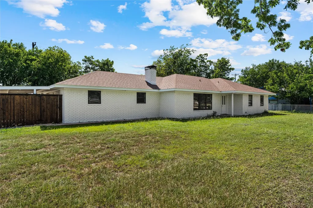608 S Colorado Street Whitney TX 76692