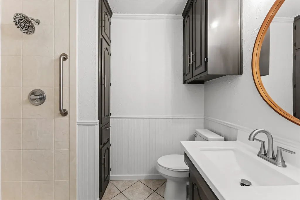 608 S Colorado Street Whitney TX 76692
