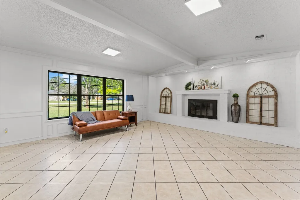 608 S Colorado Street Whitney TX 76692