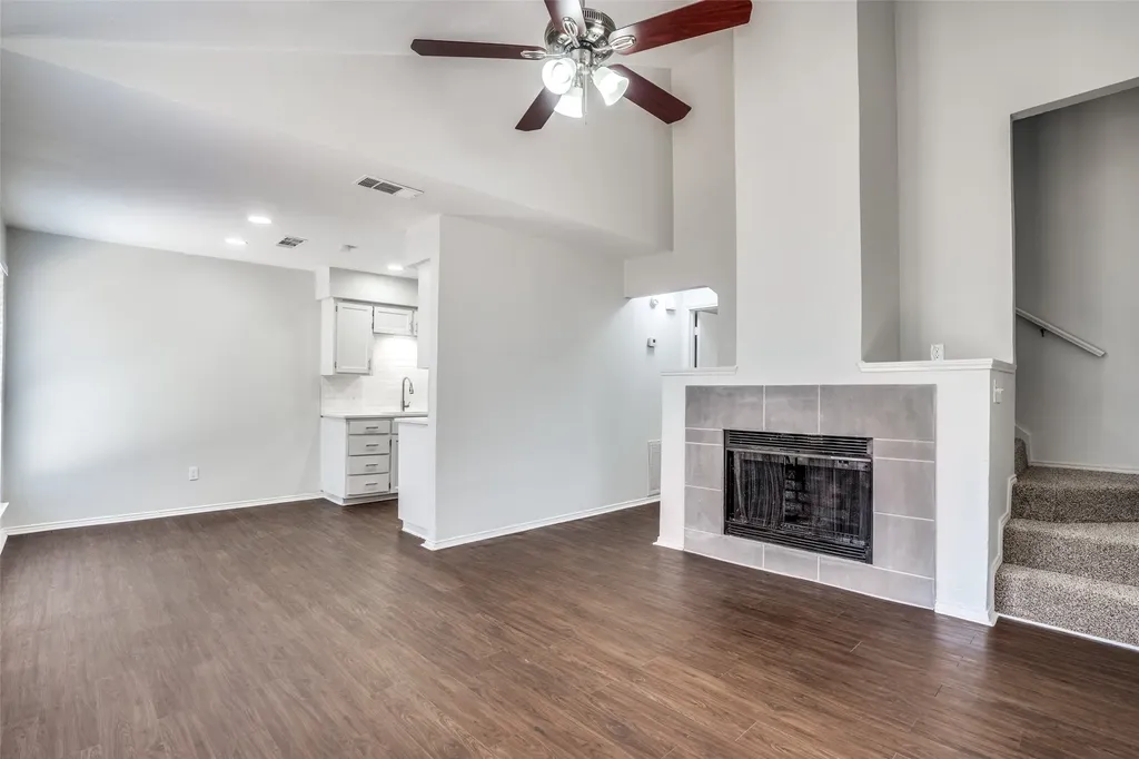 115 Peachtree Court Kennedale TX 76060
