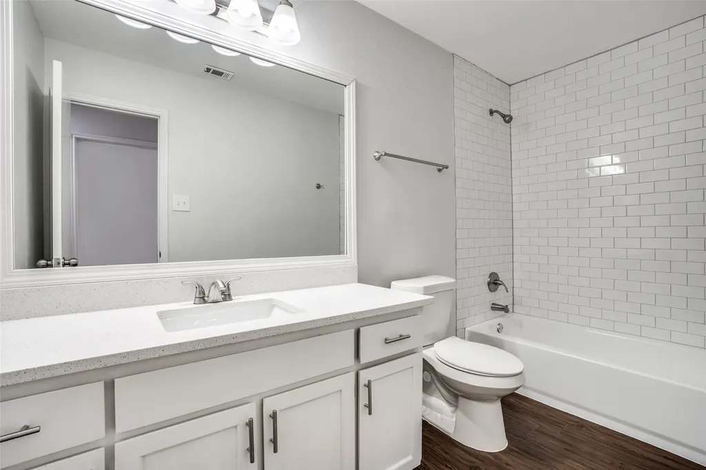 115 Peachtree Court Kennedale TX 76060