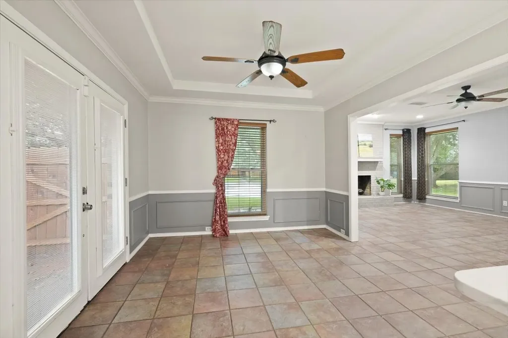 107 Buffalo Creek Circle Waxahachie TX 75165