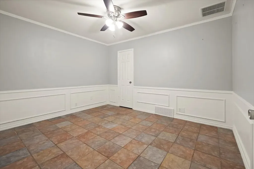 107 Buffalo Creek Circle Waxahachie TX 75165