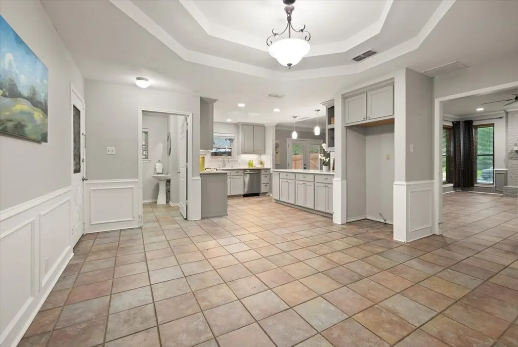 107 Buffalo Creek Circle Waxahachie TX 75165