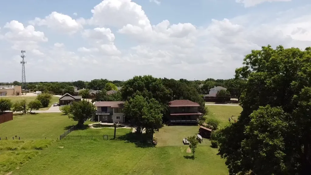 125 Lewis Drive Little Elm TX 75068