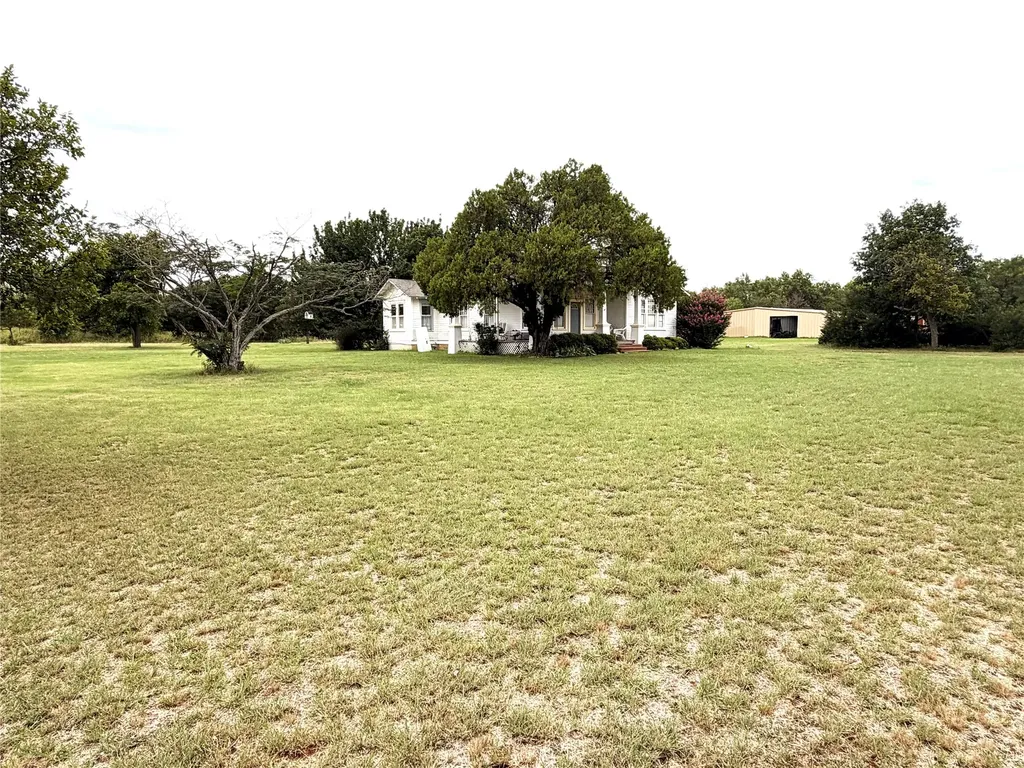 709 W Saint Charles Street Eastland TX 76448