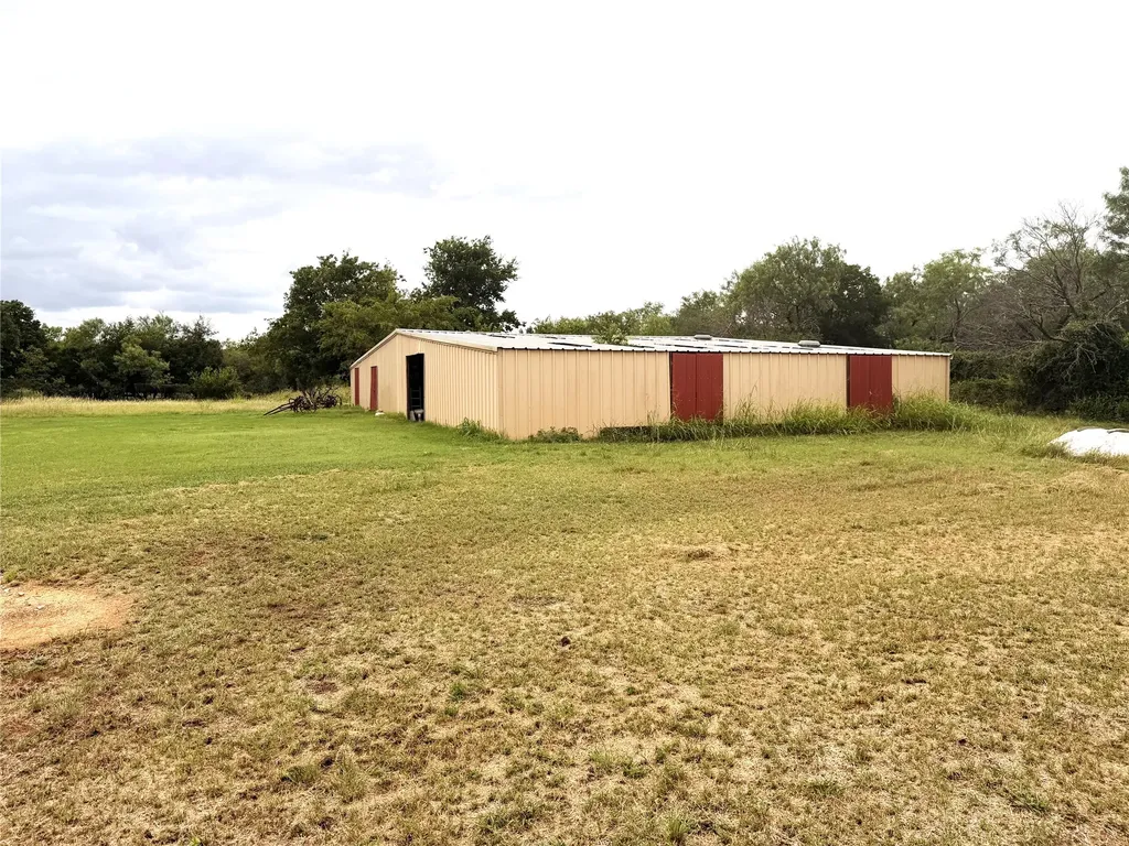 709 W Saint Charles Street Eastland TX 76448
