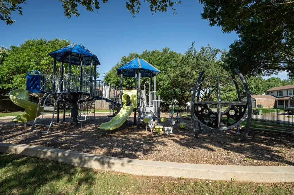 1425 Thistlewood Lane Grapevine TX 76051
