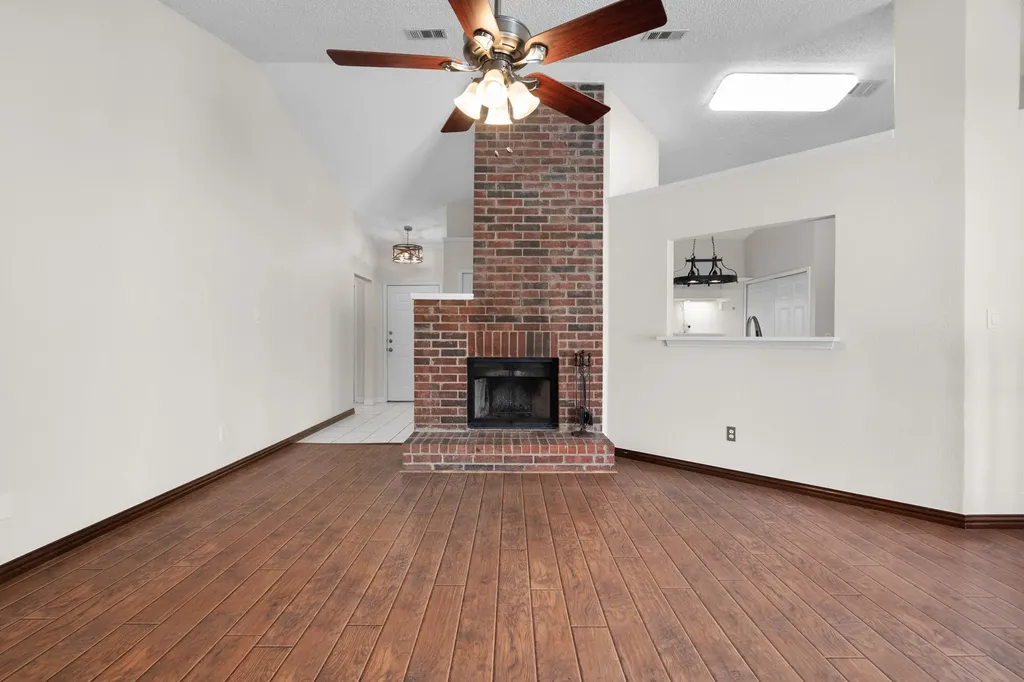 1425 Thistlewood Lane Grapevine TX 76051