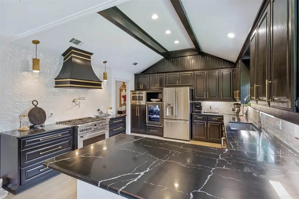 4808 Sea Pines Drive Dallas TX 75287