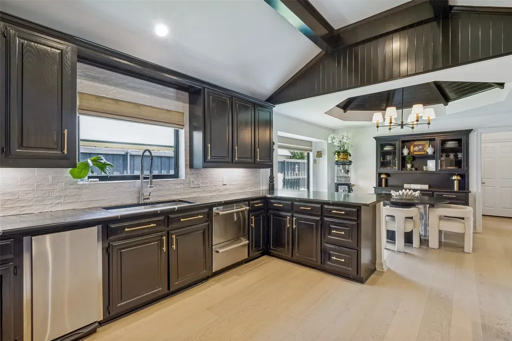 4808 Sea Pines Drive Dallas TX 75287