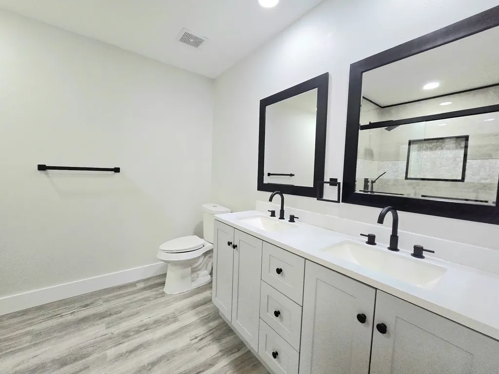 2467 Mallory Lane Lancaster TX 75134