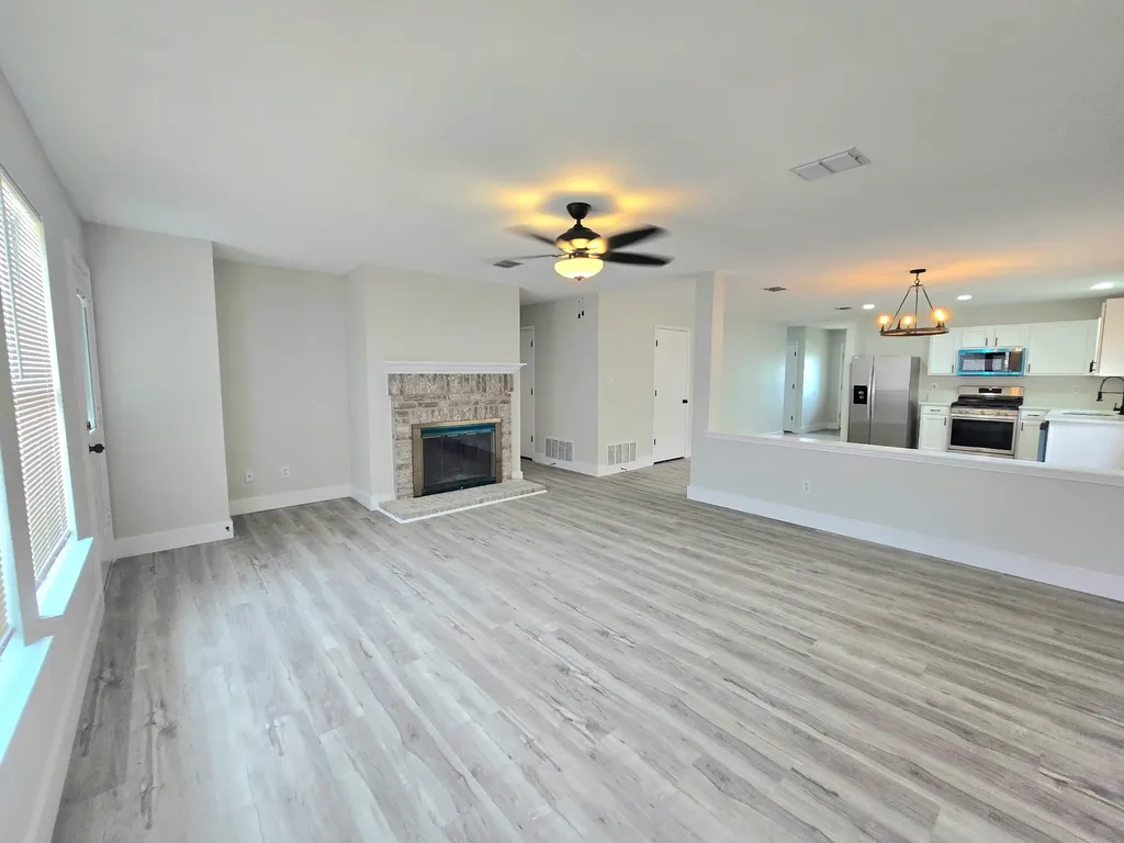 2467 Mallory Lane Lancaster TX 75134