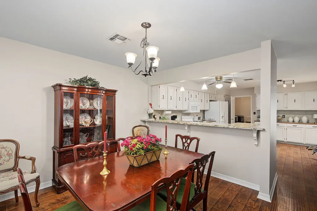 102 Malibu Drive Shreveport LA 71115