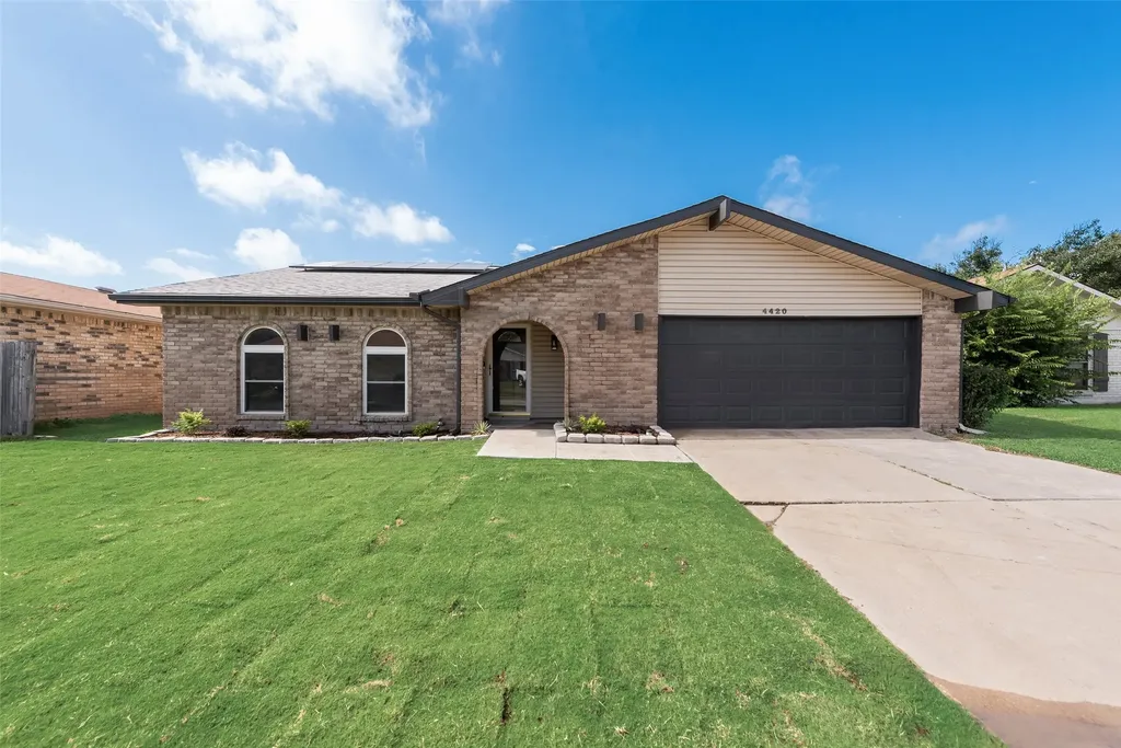 4420 Buckeye Street Fort Worth TX 76137