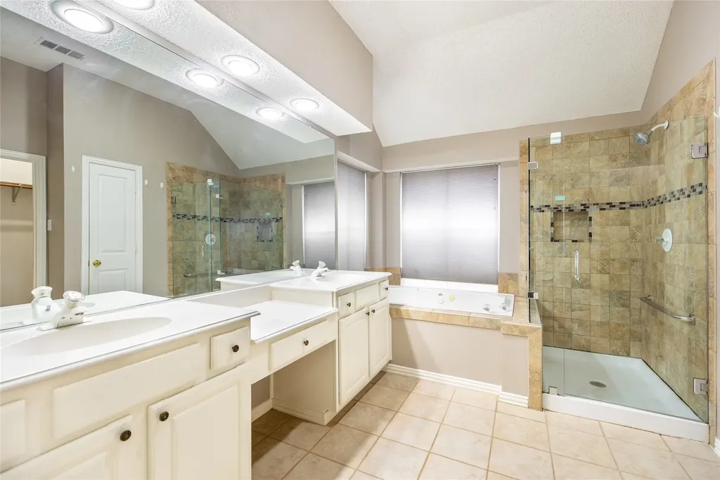 9316 Preston Trail Irving TX 75063