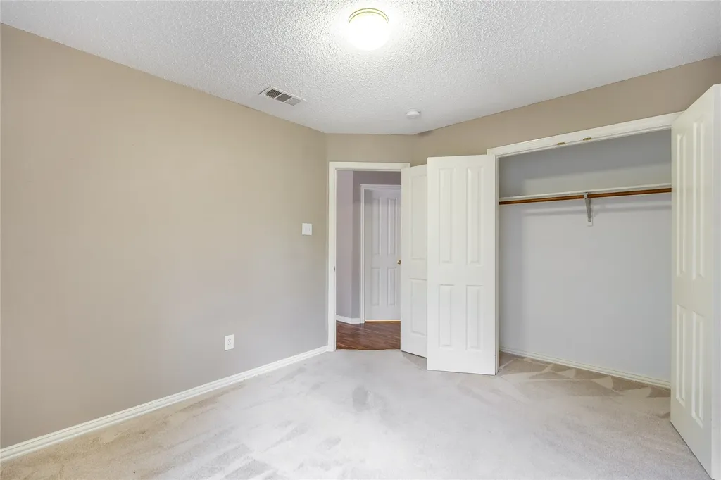 9316 Preston Trail Irving TX 75063