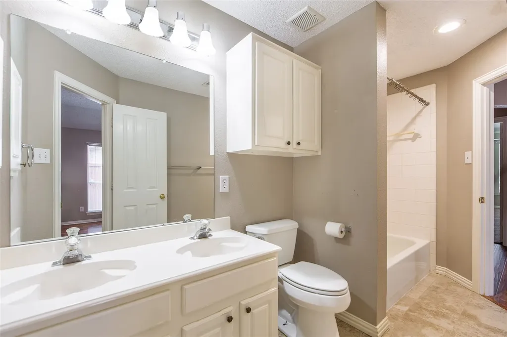 9316 Preston Trail Irving TX 75063