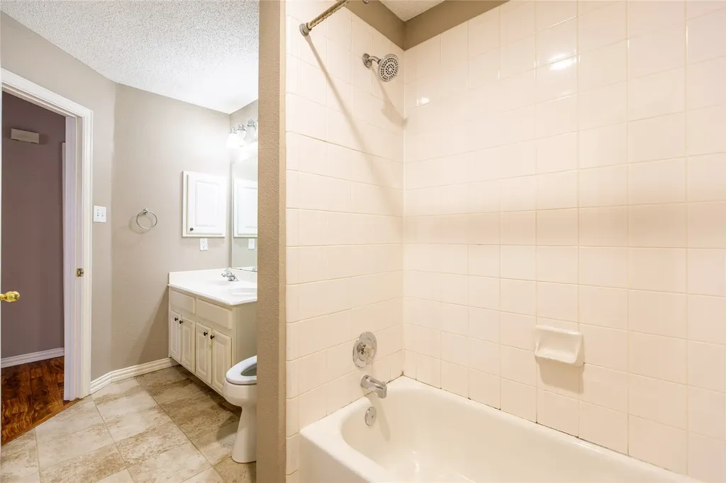 9316 Preston Trail Irving TX 75063