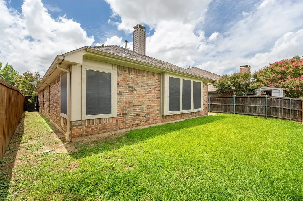 9316 Preston Trail Irving TX 75063