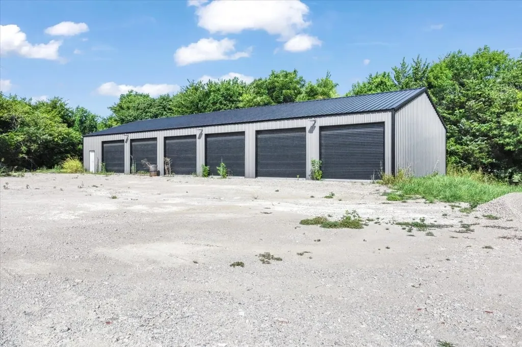5367 Fm-121 Van Alstyne TX 75495