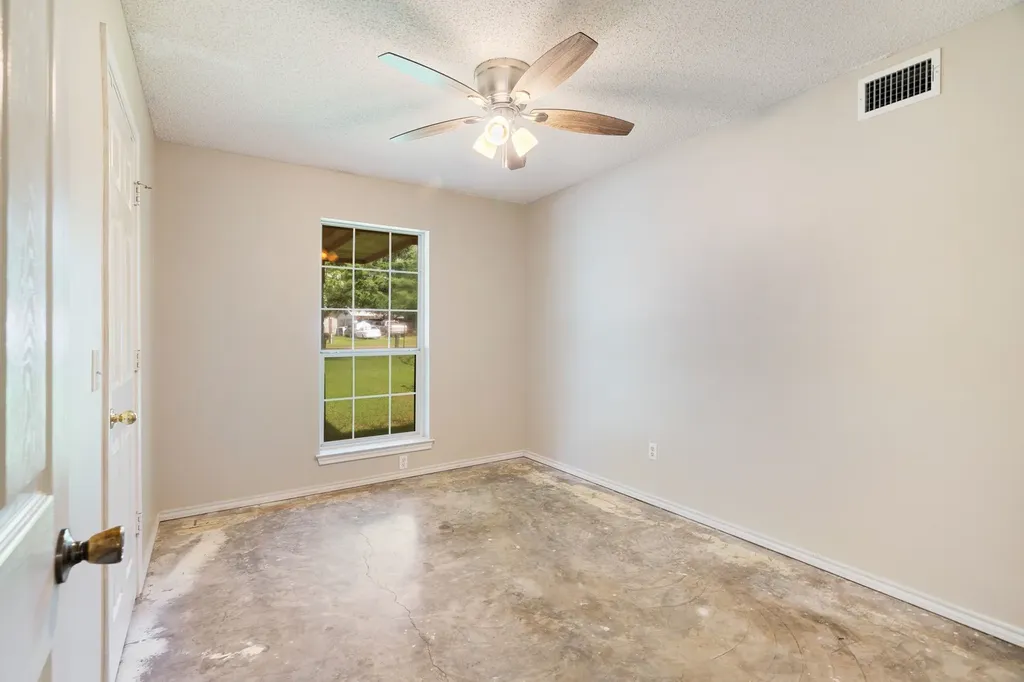 4405 County Road 42600 Paris TX 75462