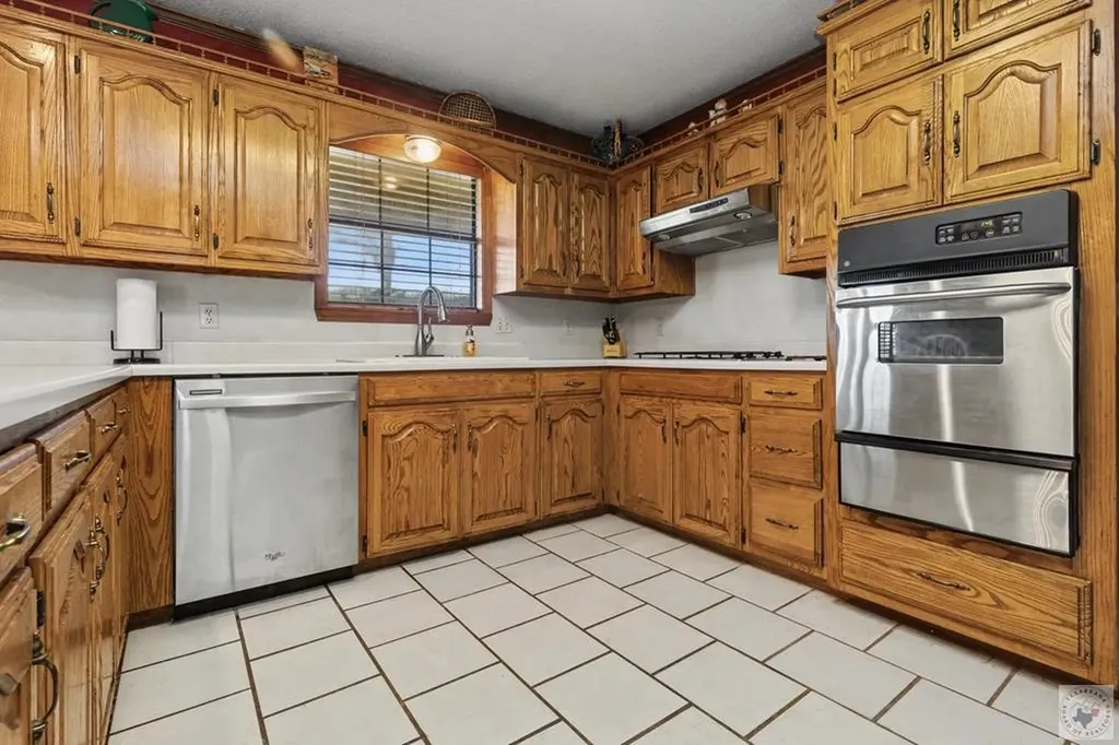 324 Fm 2789 De Kalb TX 75559