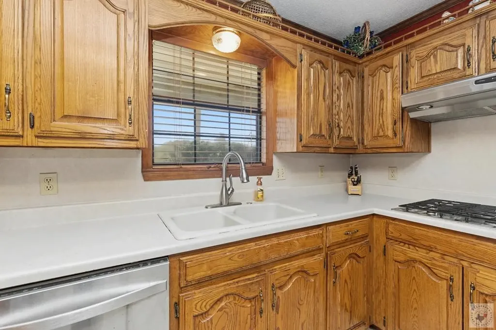 324 Fm 2789 De Kalb TX 75559