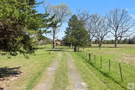 324 Fm 2789 De Kalb TX 75559