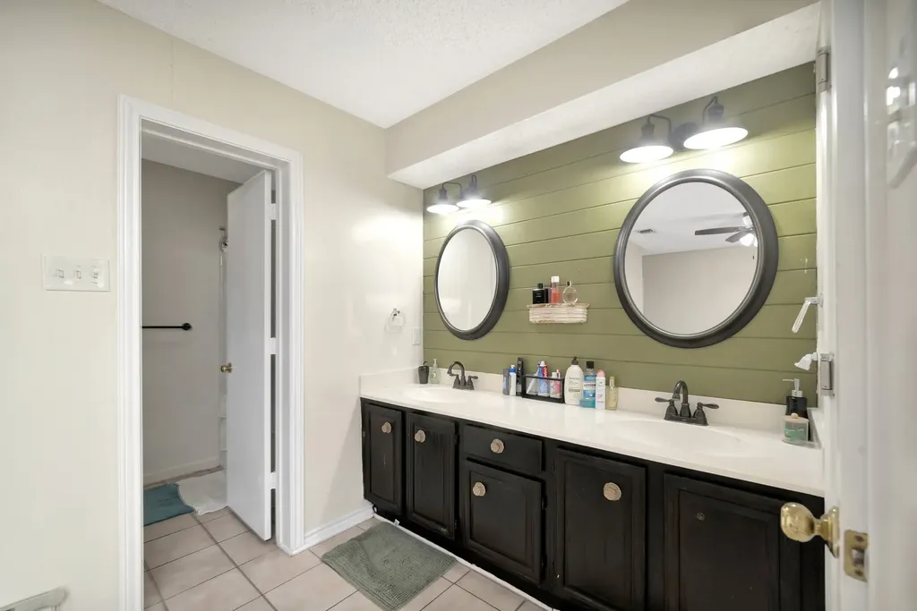 2612 Herring Circle Sachse TX 75048