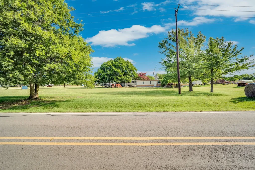 2040 Highridge Lane Midlothian TX 76065
