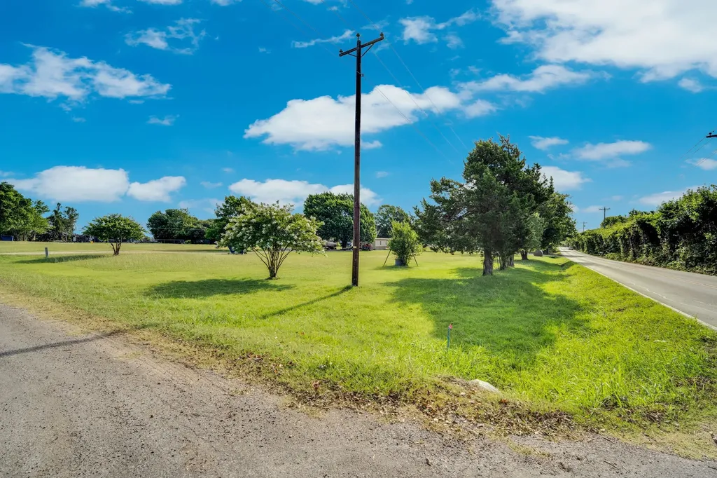 2040 Highridge Lane Midlothian TX 76065