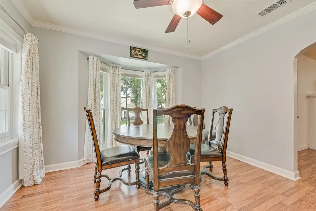 2630 Langdon Avenue Dallas TX 75235