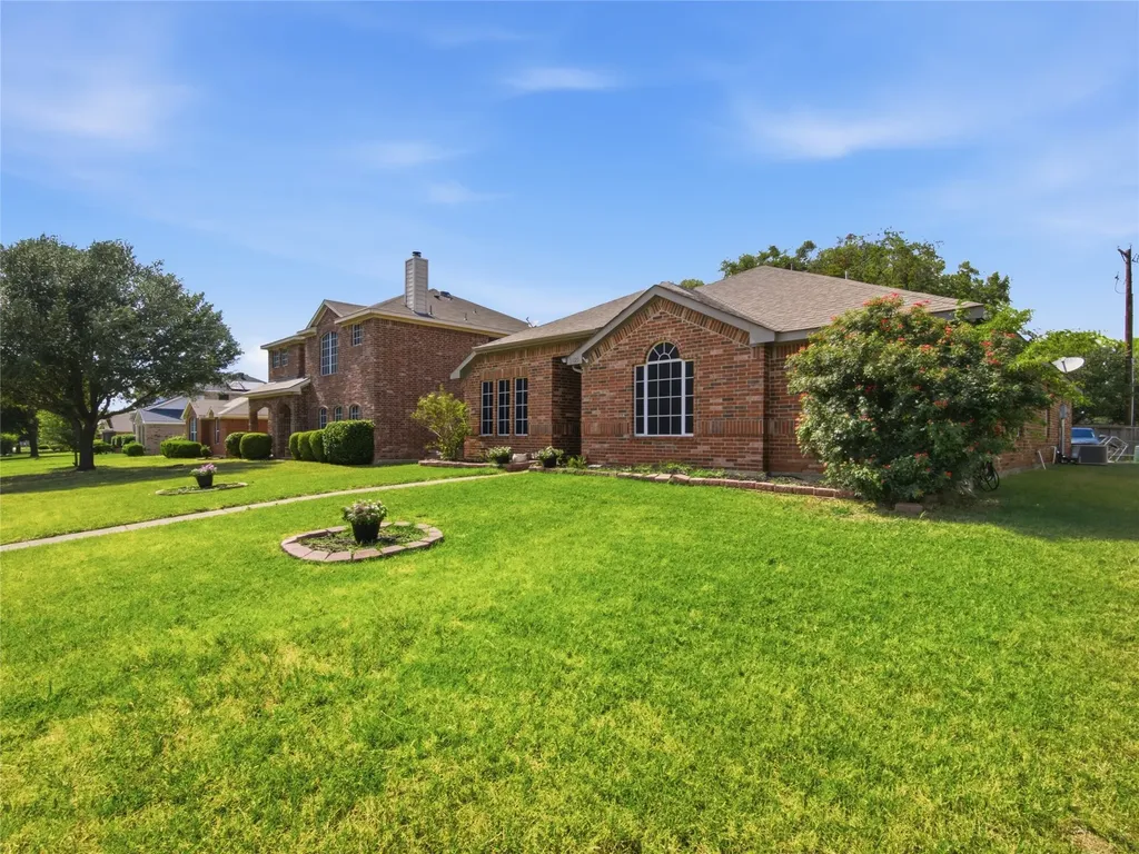 1825 Mason Way Lancaster TX 75134