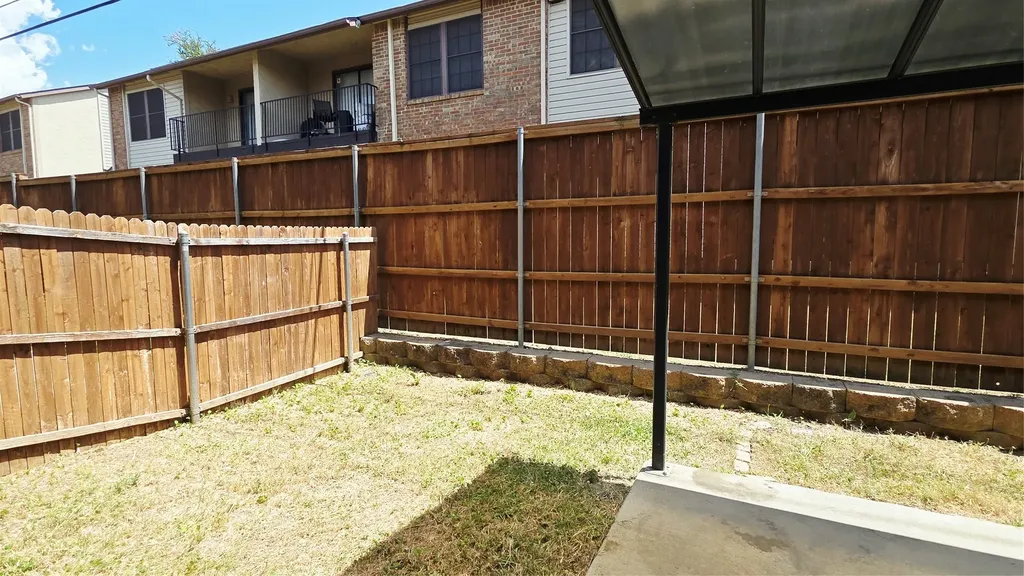 3676 Vienna Street Irving TX 75038