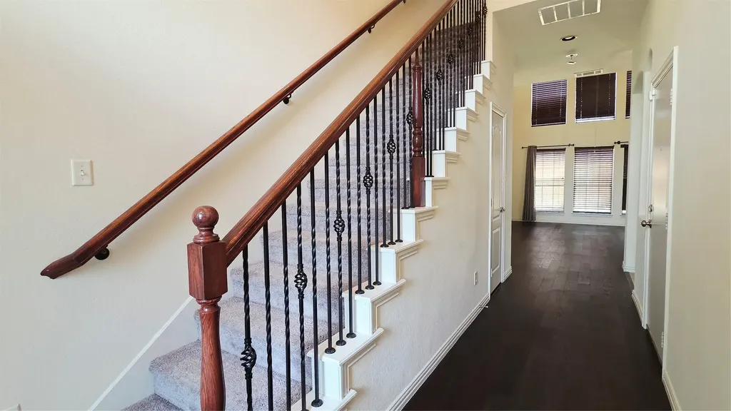 3676 Vienna Street Irving TX 75038