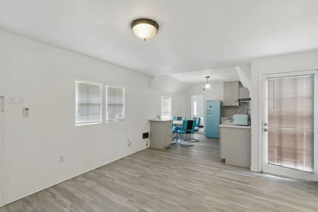 1437 Forrest Trail Azle TX 76020
