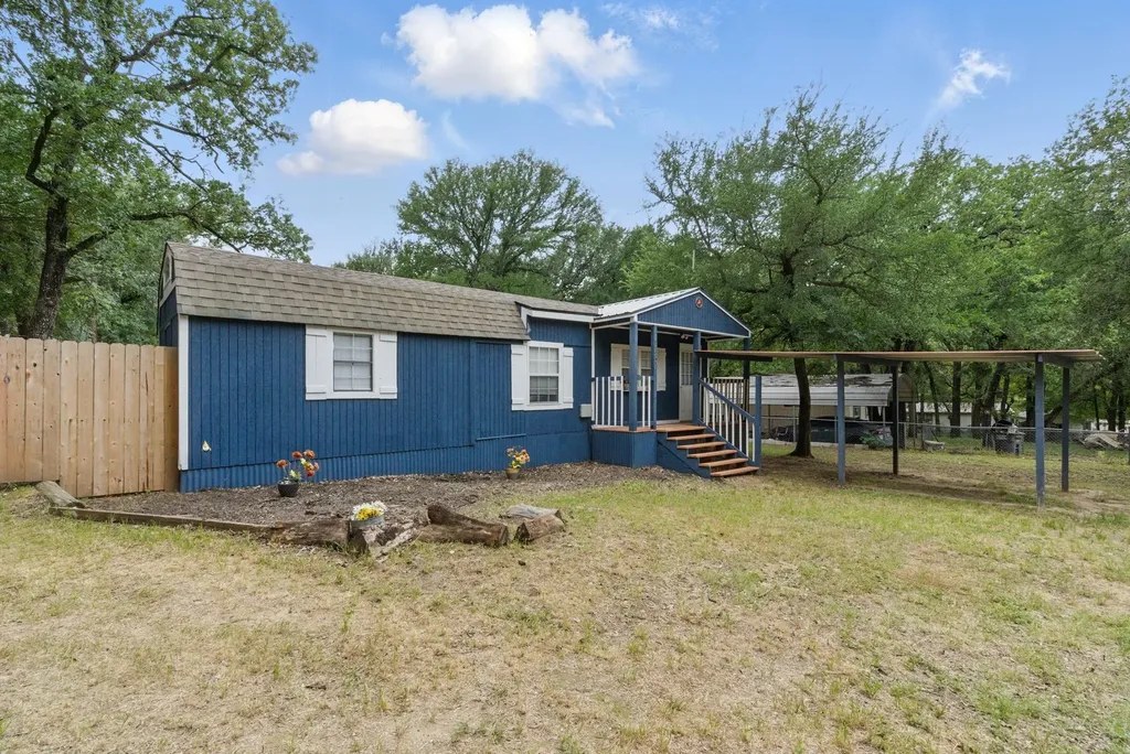 1437 Forrest Trail Azle TX 76020