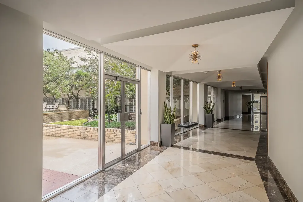 6211 W Northwest Highway Dallas TX 75225