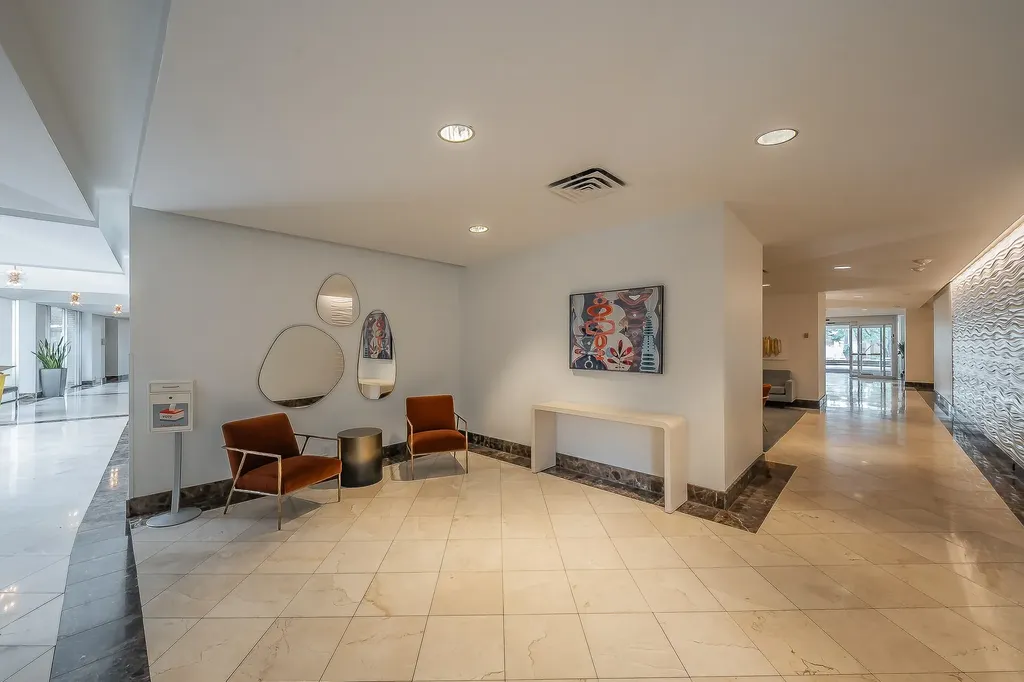 6211 W Northwest Highway Dallas TX 75225