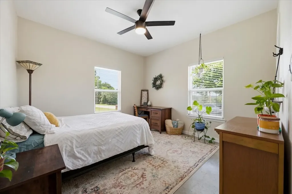 428 Gail Drive Kennedale TX 76060