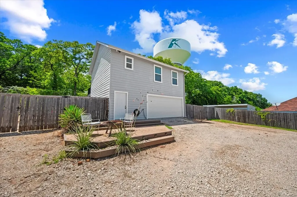 428 Gail Drive Kennedale TX 76060