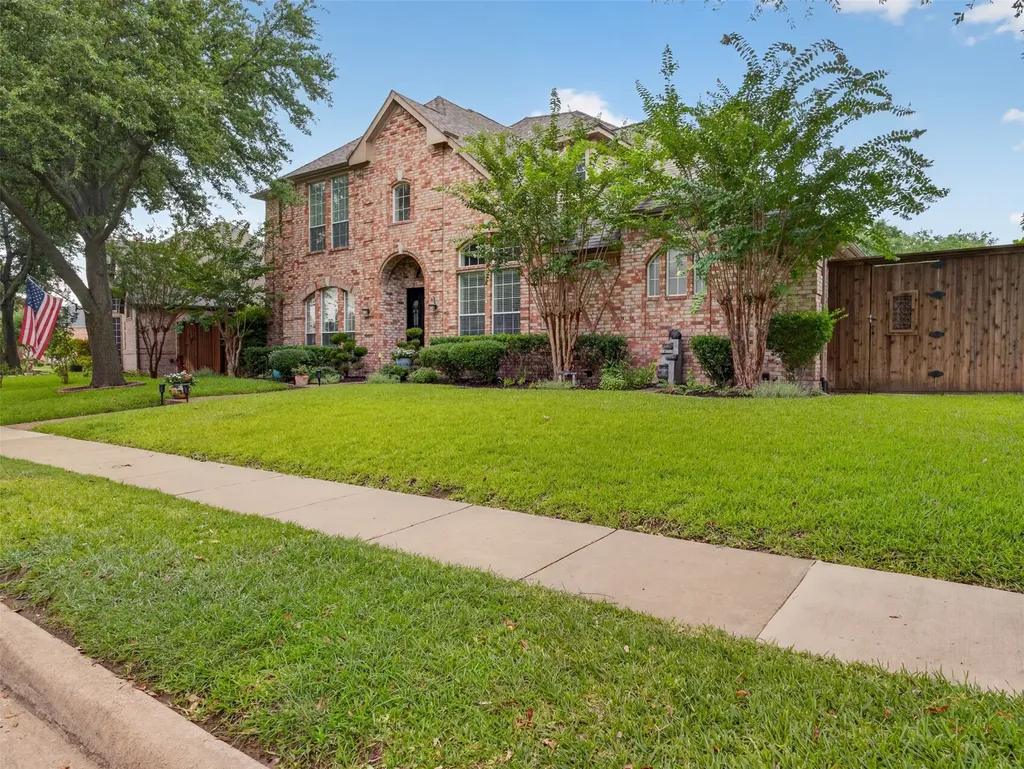 2605 Saratoga Drive Plano TX 75075