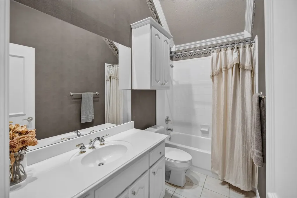 2605 Saratoga Drive Plano TX 75075