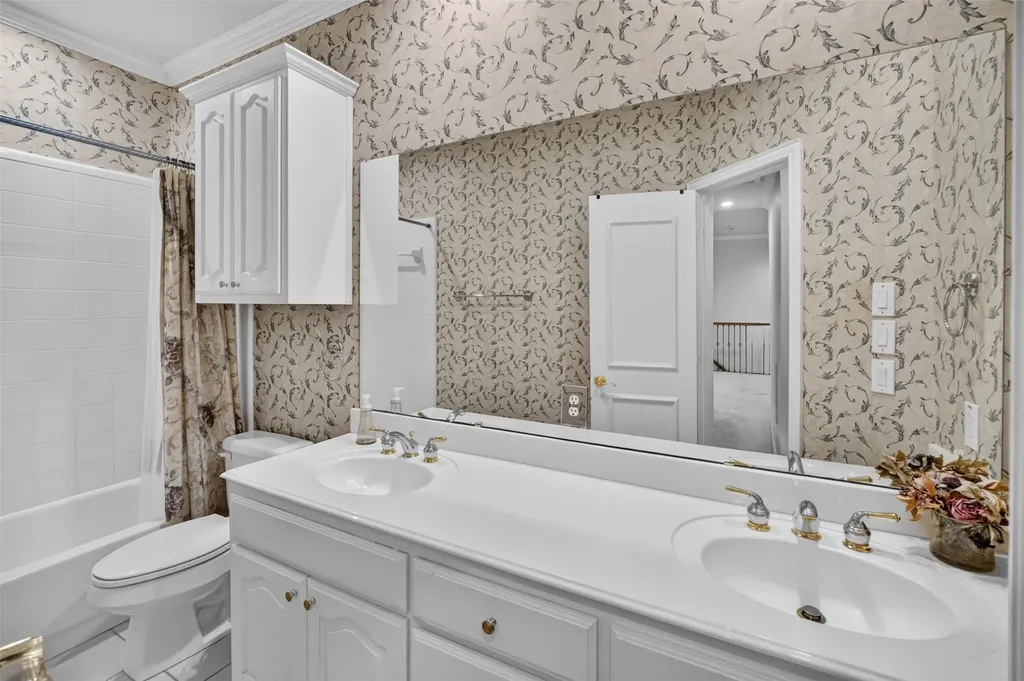 2605 Saratoga Drive Plano TX 75075