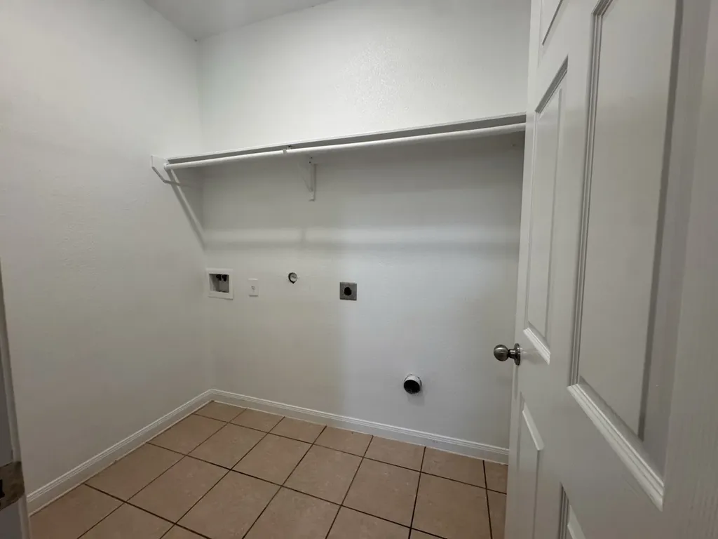231 Lamont Road Anna TX 75409