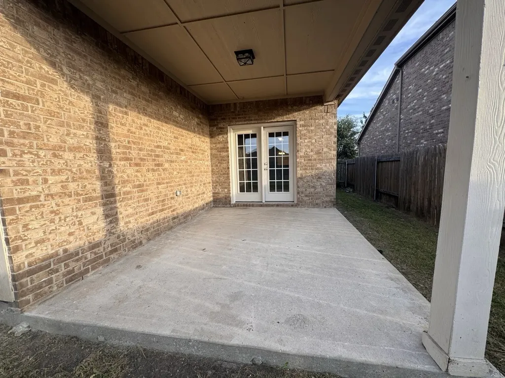 231 Lamont Road Anna TX 75409