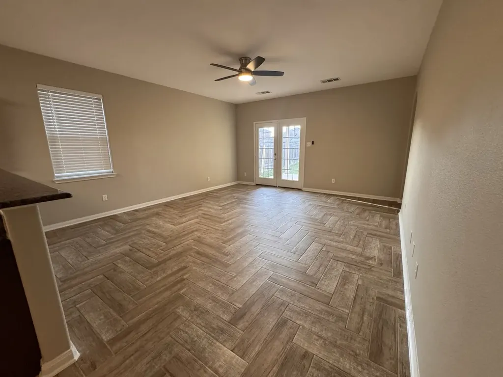 231 Lamont Road Anna TX 75409
