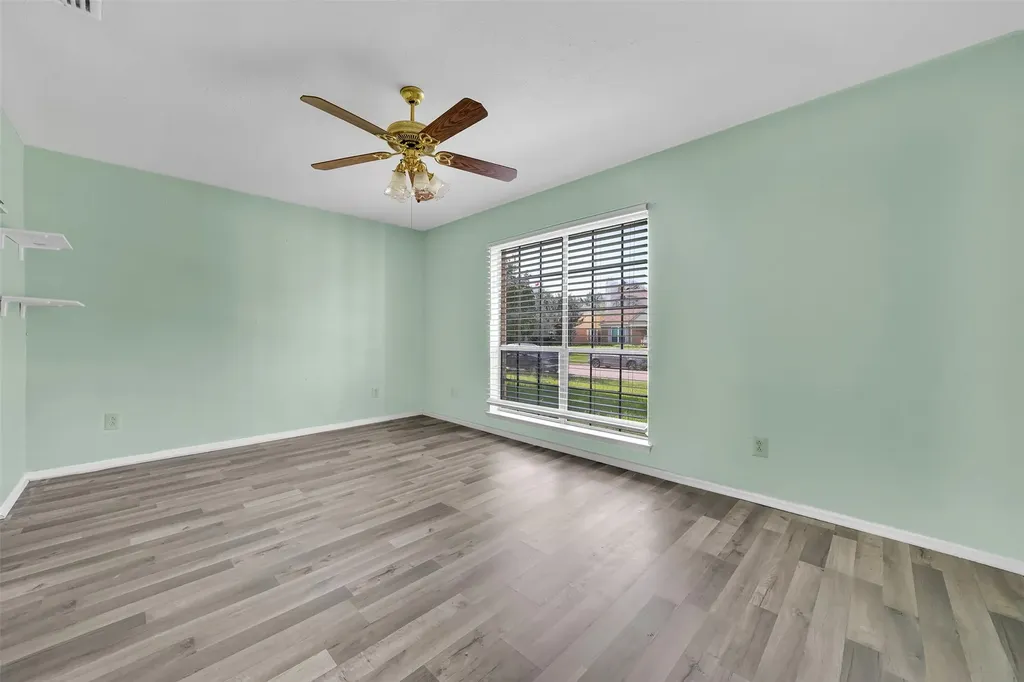 1021 Alexandria Avenue Garland TX 75040